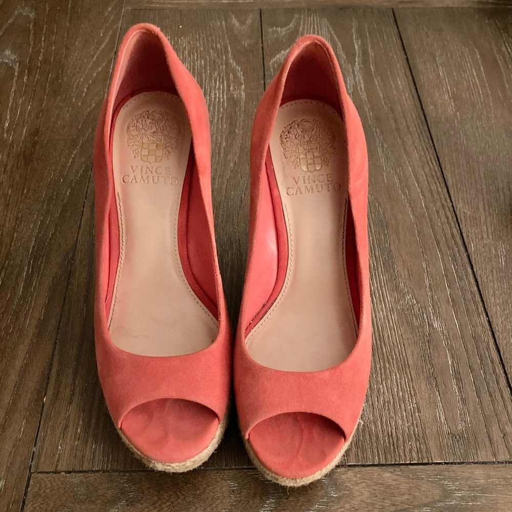 Vince Camuto salmon suede peep toe wedges.